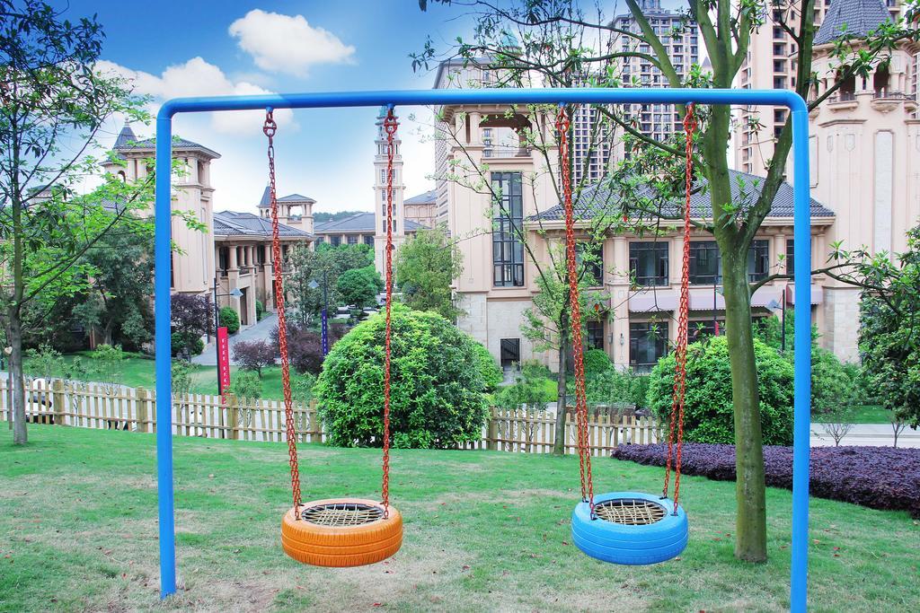 Howard Johnson Agile Plaza Chengdu Exteriör bild